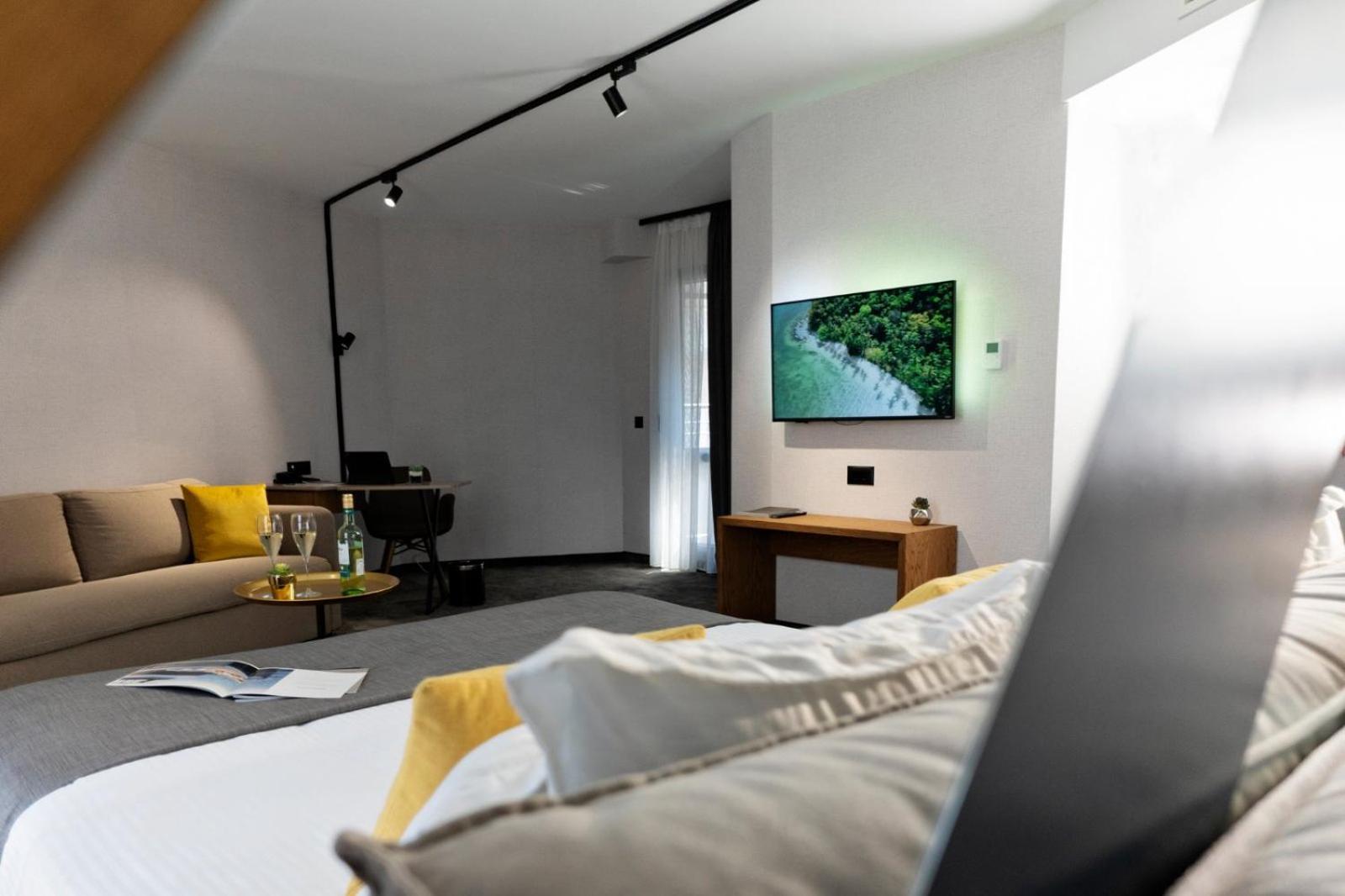 Mm Boutique Hotel Burgas Exterior photo