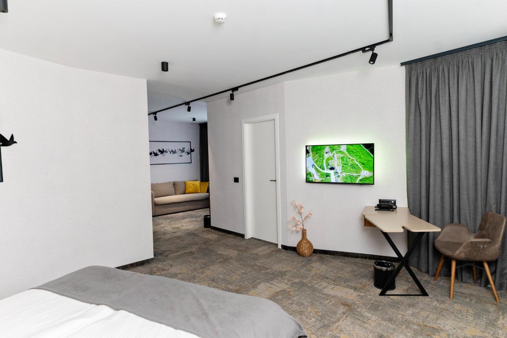 Mm Boutique Hotel Burgas Exterior photo