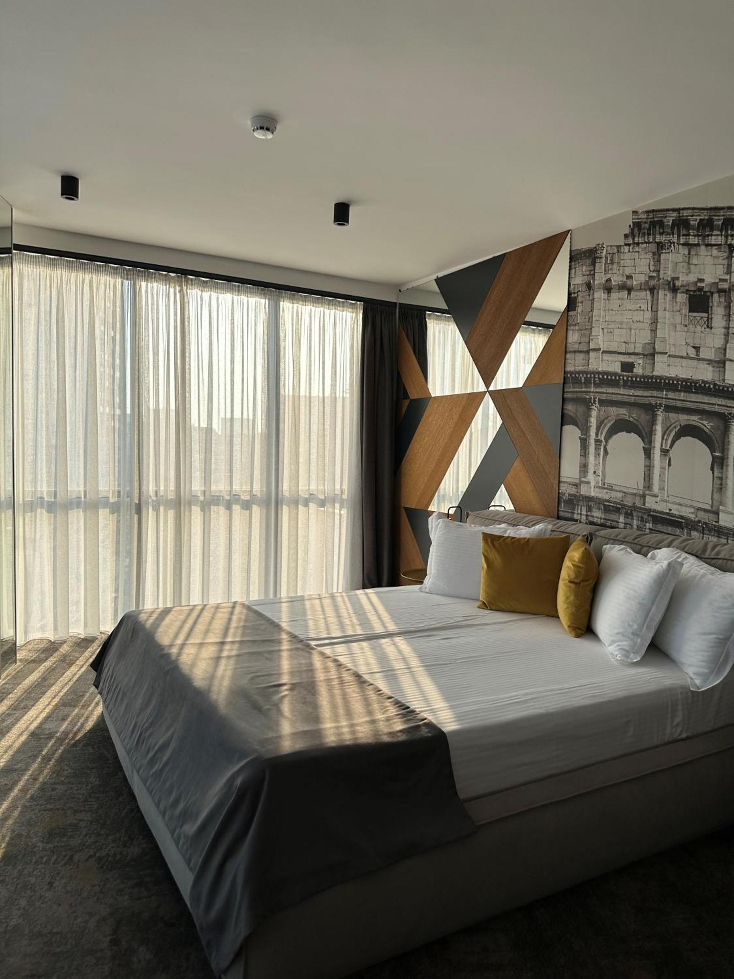 Mm Boutique Hotel Burgas Exterior photo